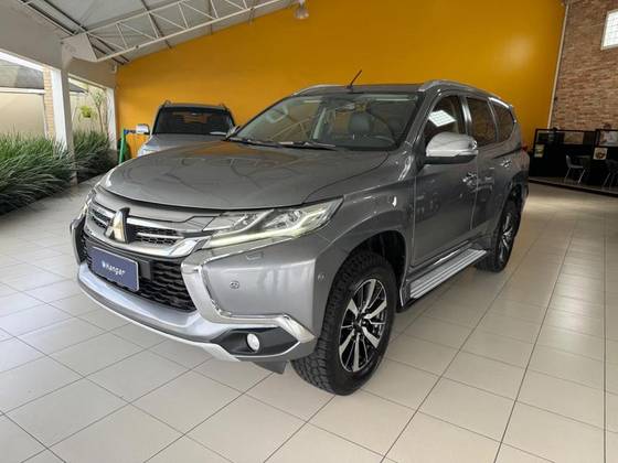 MITSUBISHI PAJERO SPORT 2.4 16V MIVEC TURBO DIESEL HPE AWD AUTOMÁTICO